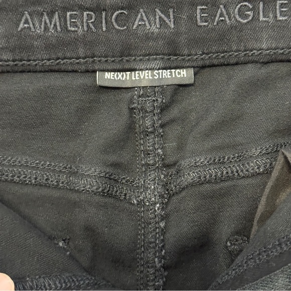 American Eagle Next Level Stretch Ripped Black Skinny Jeans Women’s 10 - Picture 4 of 6